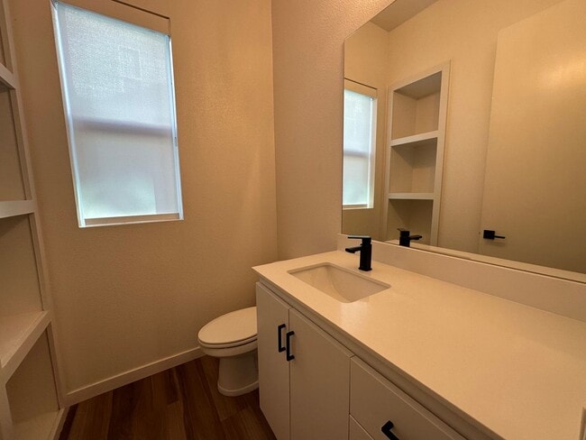 Building Photo - Newer Construction - Multi-Level Home with...