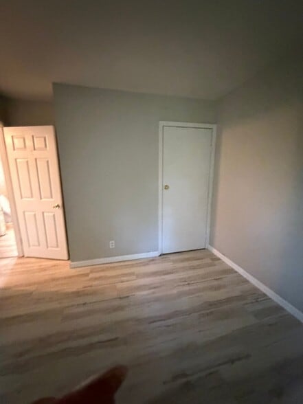 Building Photo - 132 Saguaro Ct