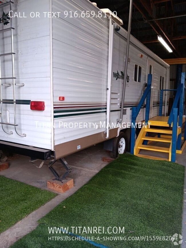 Building Photo - Loomis One Bedroom Trailer For Lease by Ti...