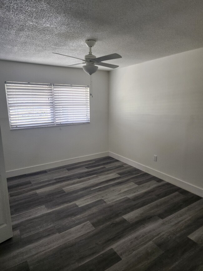 Building Photo - 1703 Marina Terrace