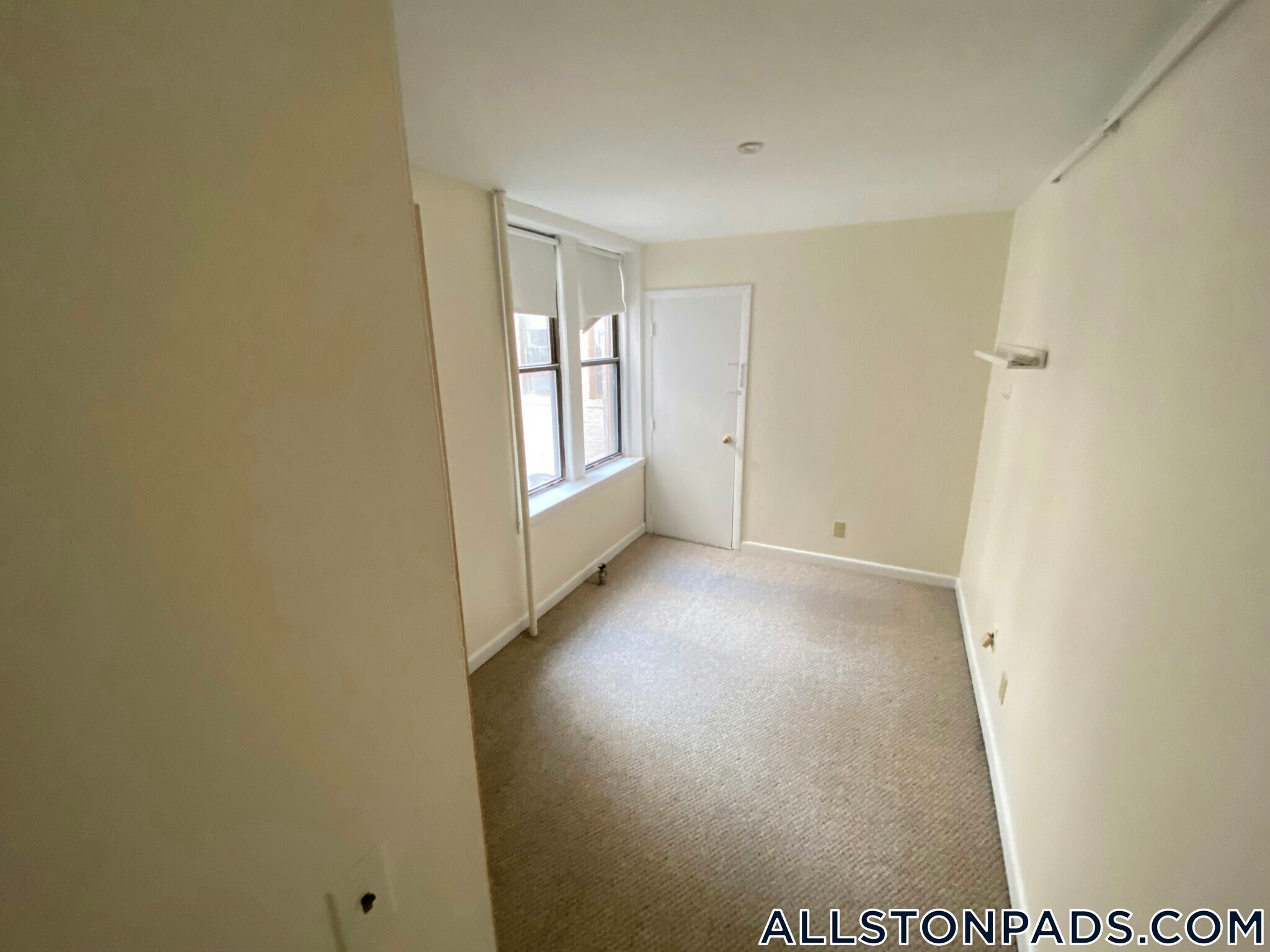 Building Photo - 1135 Commonwealth Ave