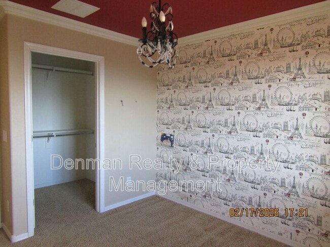 Building Photo - 944 E Jacob St