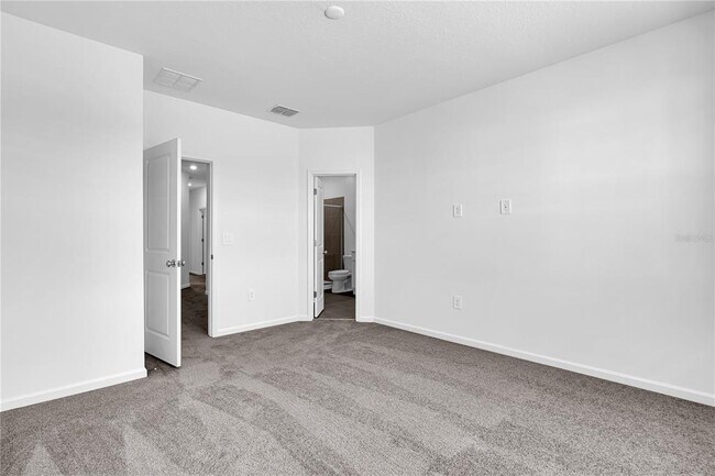 Building Photo - 2705 Bevel Ln