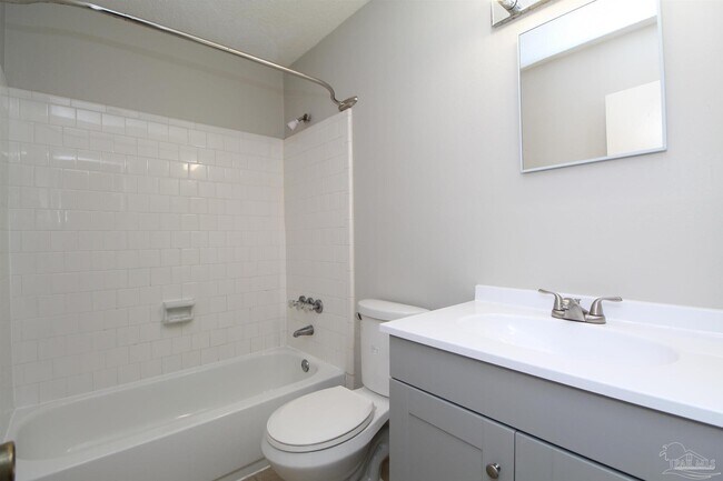Building Photo - 7642 Sandy Creek Dr