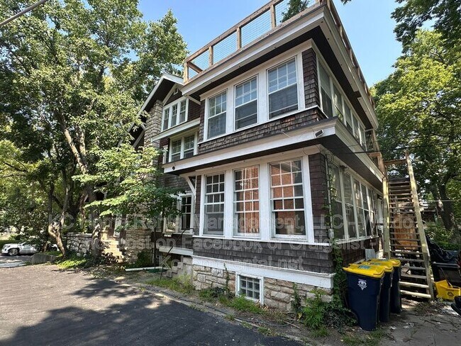 Building Photo - 3631 Pennsylvania Ave