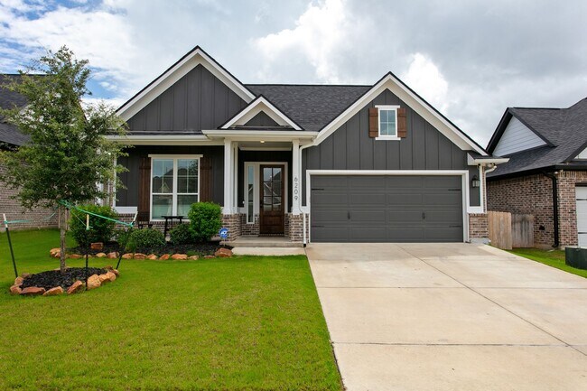 Building Photo - Spectacular Home in Southern Pointe!!