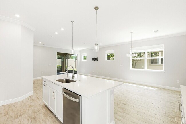Building Photo - 5741 Grand Sonata Ave