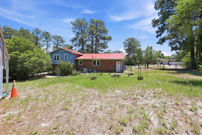 Building Photo - 5914 Ormskirk Dr
