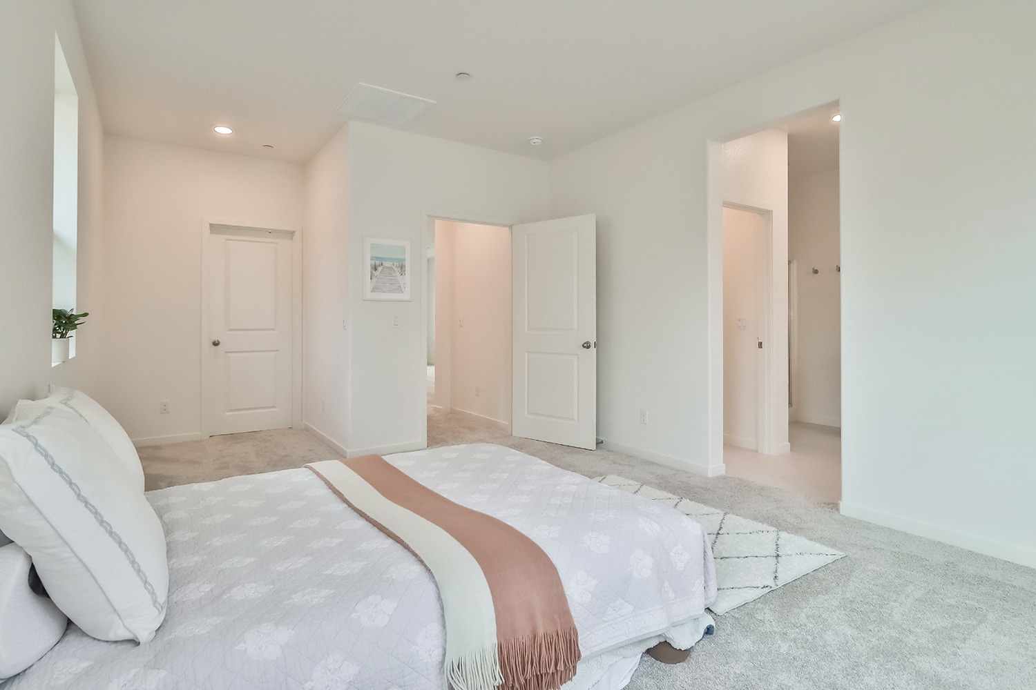 master suite - 3092 Acebo Dr
