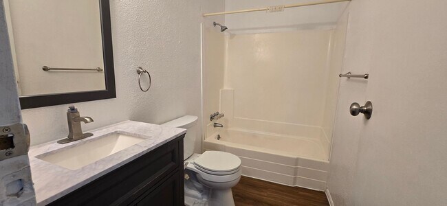 Building Photo - Beautiful two-story townhome in Denver! Low Maintenance!