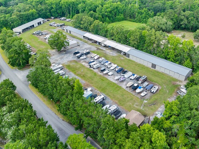 Building Photo - Richmond Hill's North Buckhead - Chastain ...