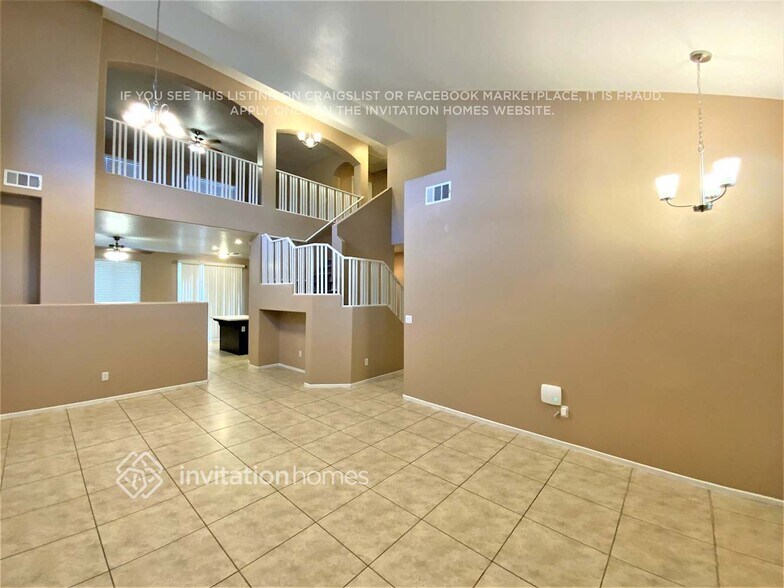 Building Photo - 8013 Hidden Quail Ave