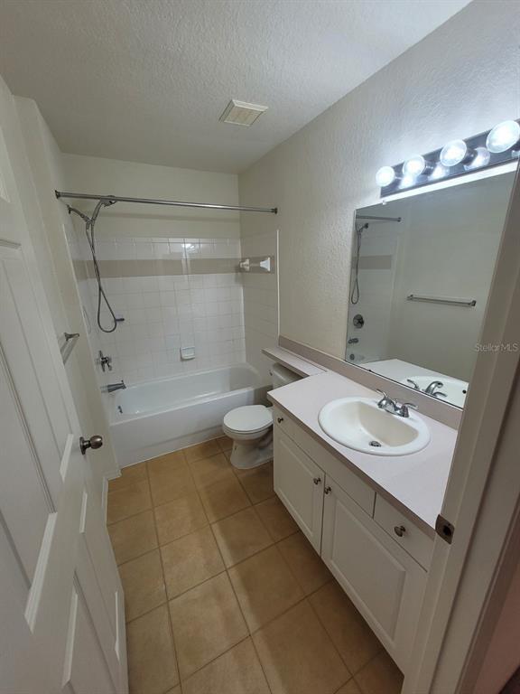 Building Photo - 36137 Lake Chase Blvd