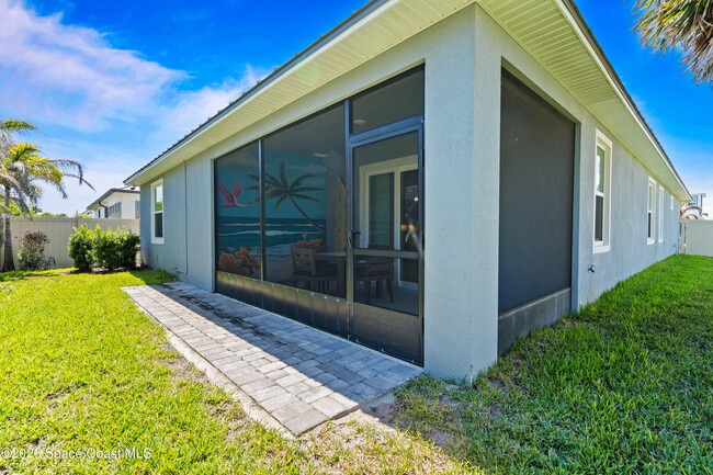 Building Photo - 82 Hubble Ln