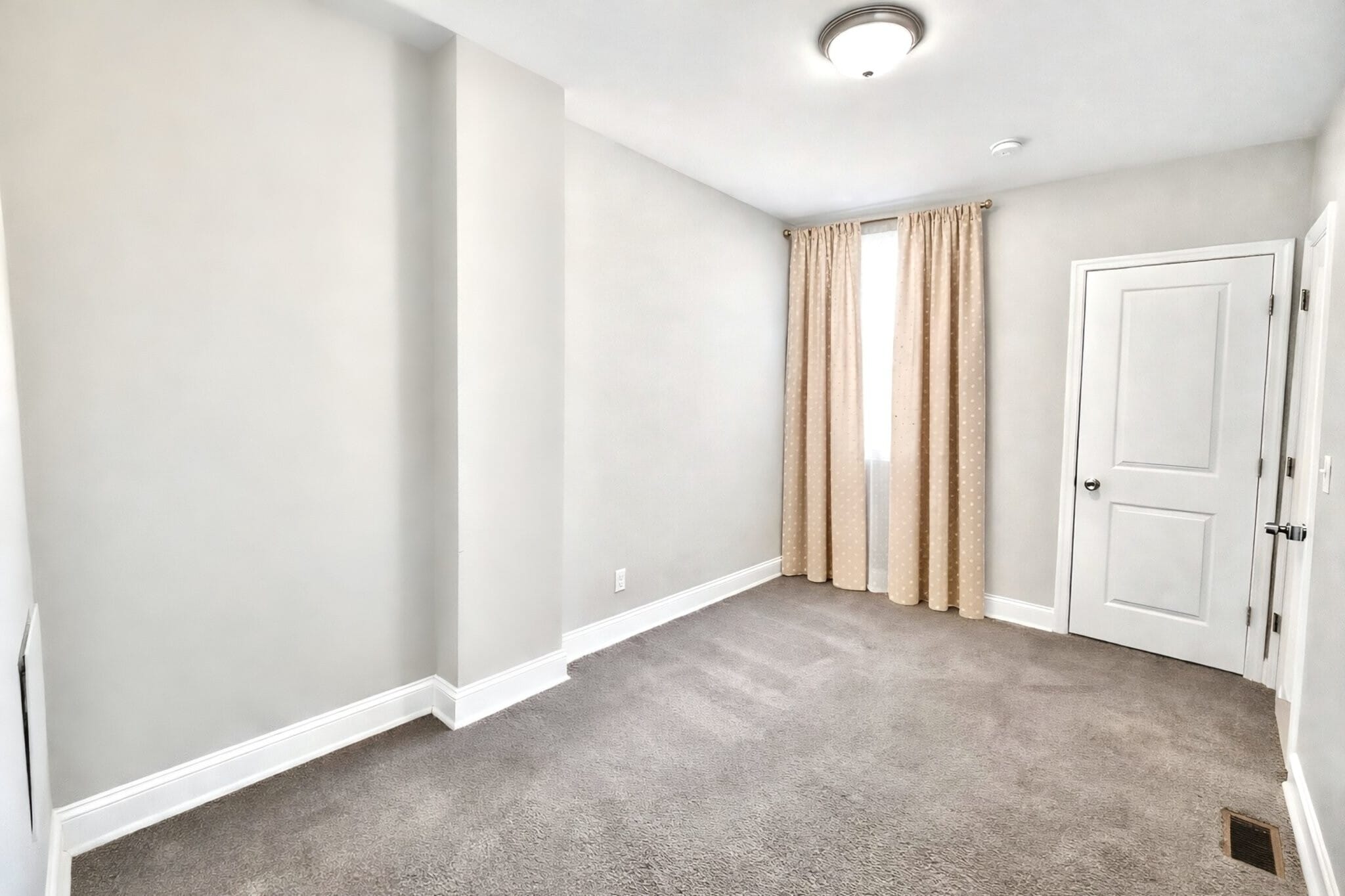 Building Photo - 2328 Calverton Heights Ave