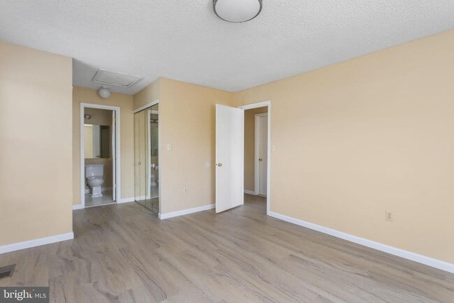 Building Photo - 86 O'Neill Ct