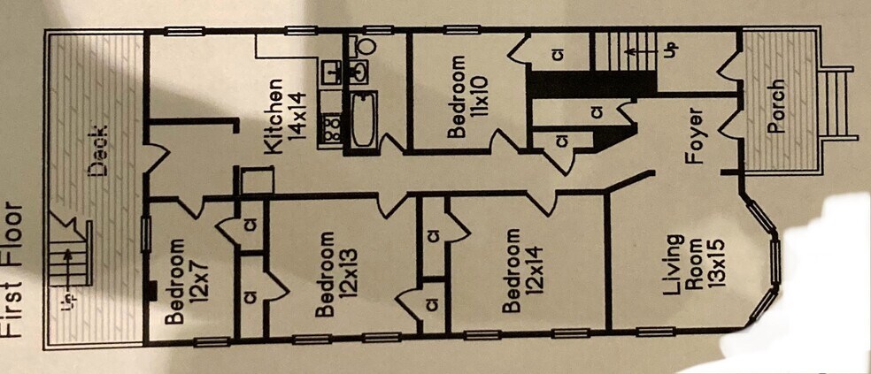 Large Apartment - 7 Washburn Ter