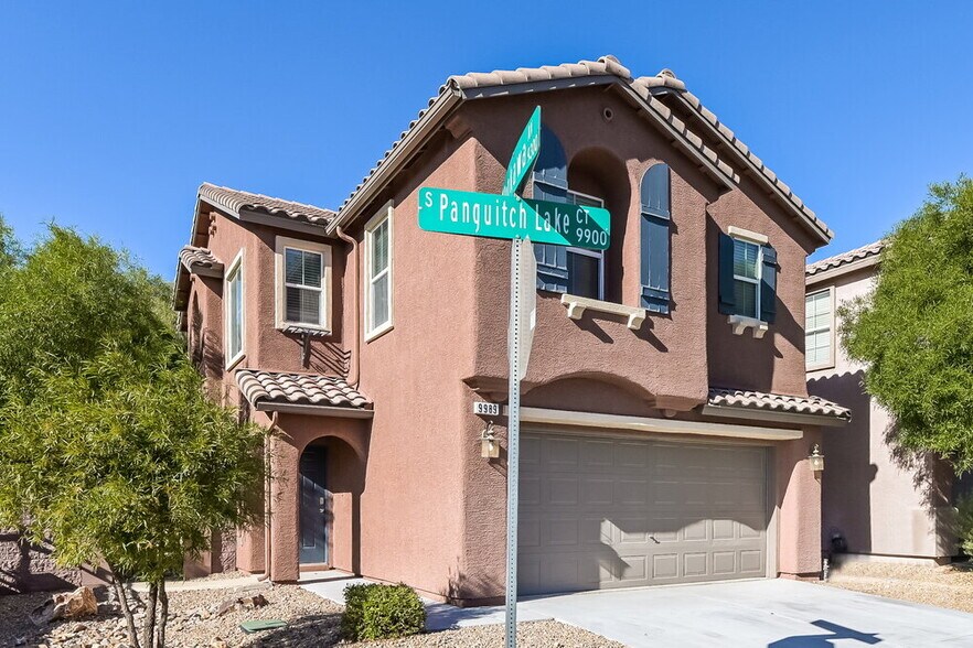 Building Photo - 9989 Panguitch Lake Ct
