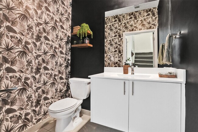 Building Photo - 8001 NW 41st St