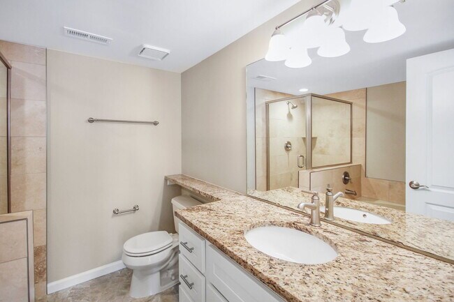 Building Photo - 324 Shirley Ridge Dr