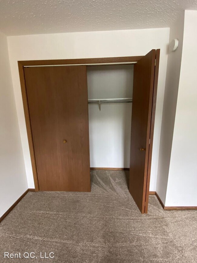 Building Photo - 2 br, 1 bath House - 2239 24th Street #9