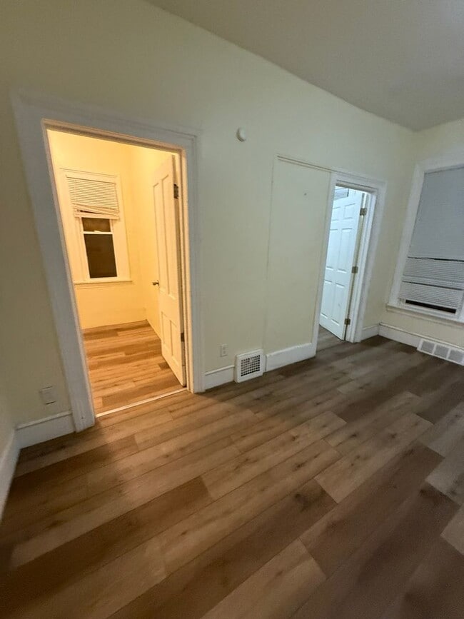 Building Photo - *Friendly Road, LLC 3404-3406 Walton Ave