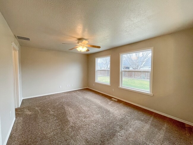 Building Photo - 4110 E Hayseed Ct