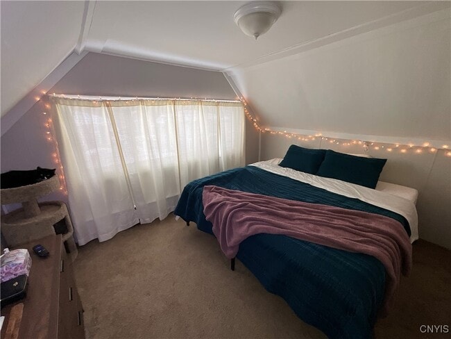 Building Photo - 813 Franklin St