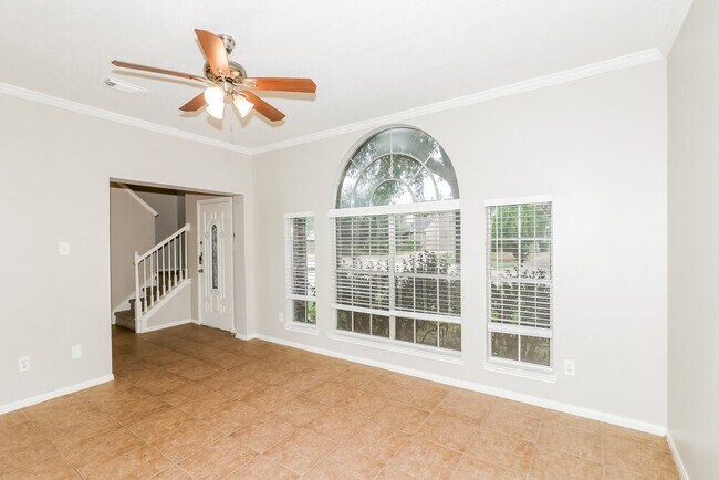 Building Photo - 15806 Mission Crest Ct