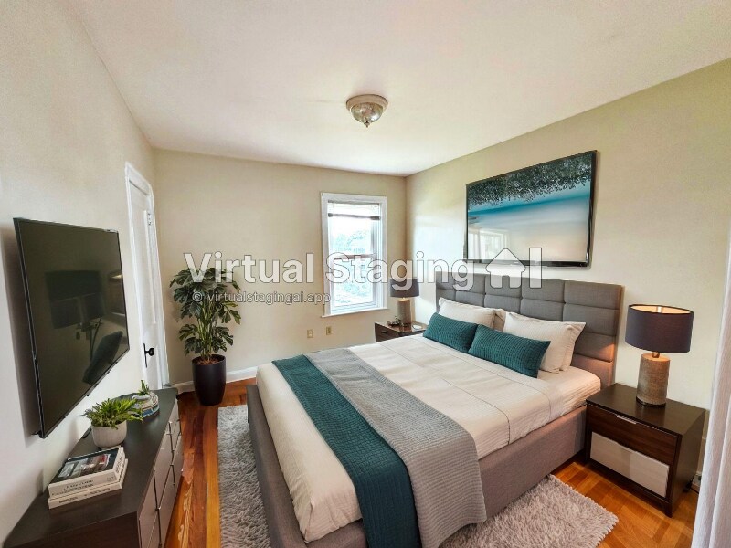 Building Photo - 528 Lawton St