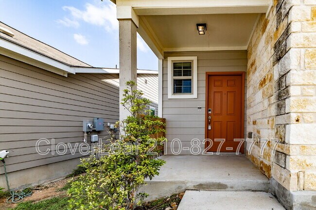 Building Photo - 255 Kinsley Wy