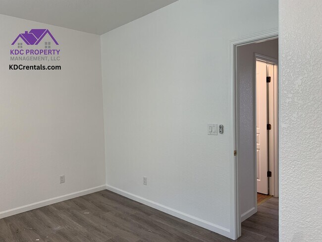Building Photo - 1024 Westcreek Ln
