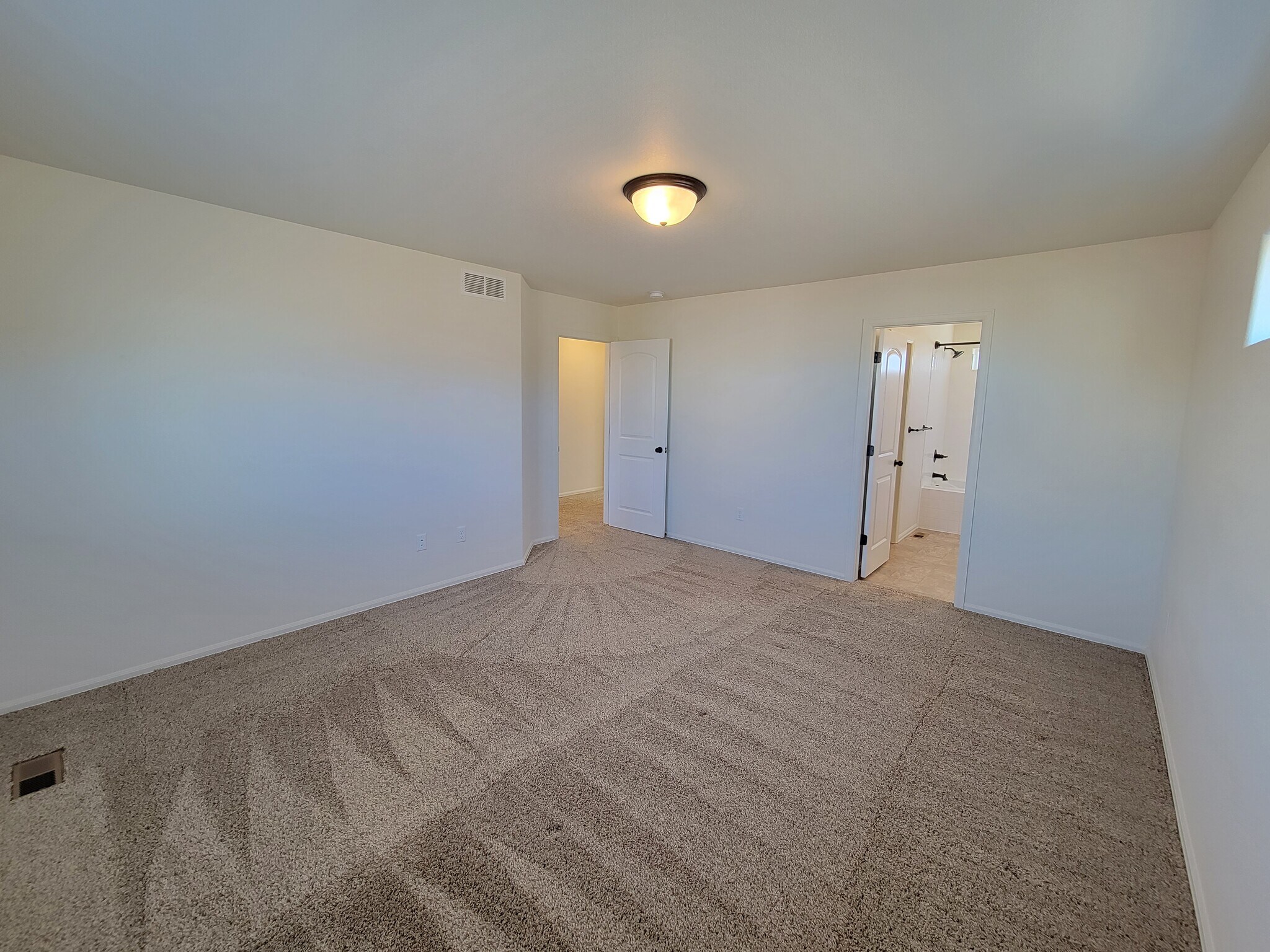 Building Photo - 1823 Abundance Dr