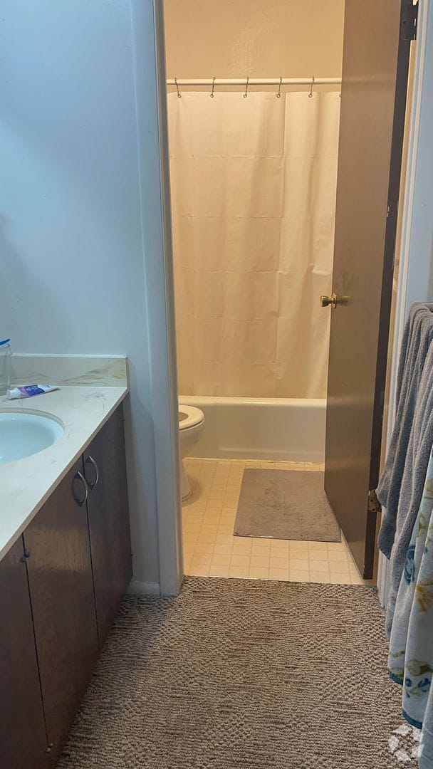 Building Photo - SINGLE FAMILY HOUSING - 2 bed/1 bath just...