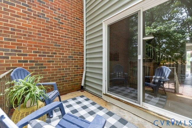 Building Photo - 31 Huneycutt Dr