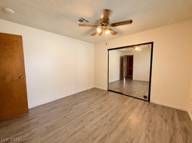 Building Photo - 6687 W Tropicana Ave