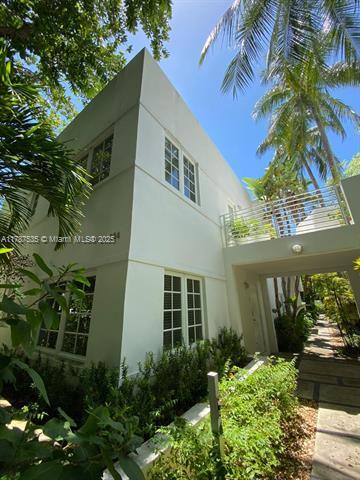 Building Photo - 234 Meridian Ave