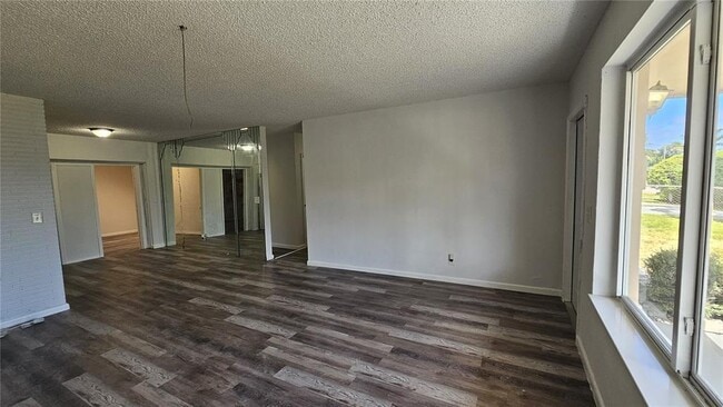 Building Photo - 2771 SW 3rd St