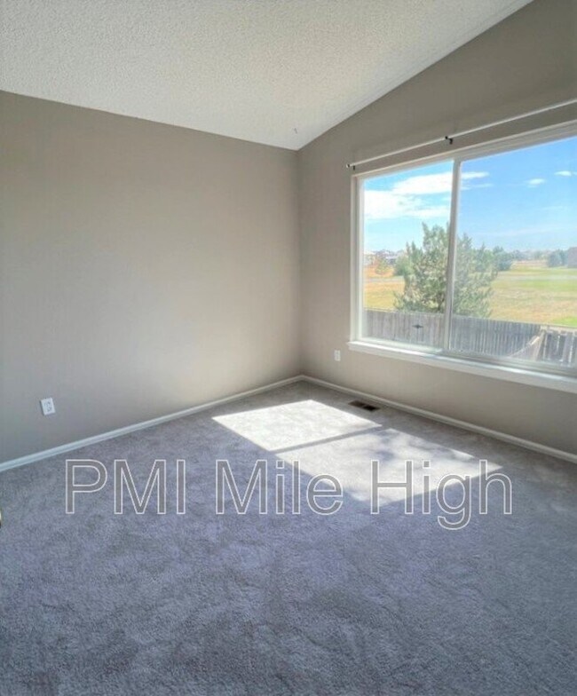 Building Photo - Lease Pending: 12512 Forest Dr