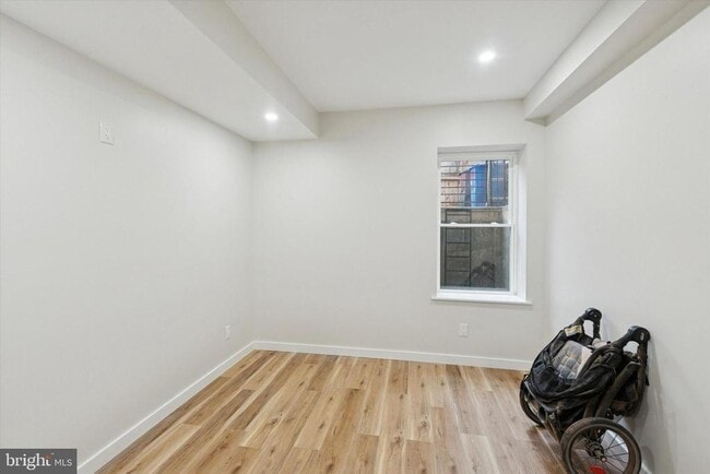 Building Photo - 1250 S 27th St