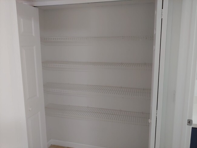 Linen closet - 6130 W 21st Ct