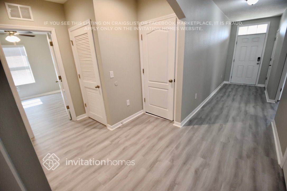 Building Photo - 15532 Rose Grove Dr