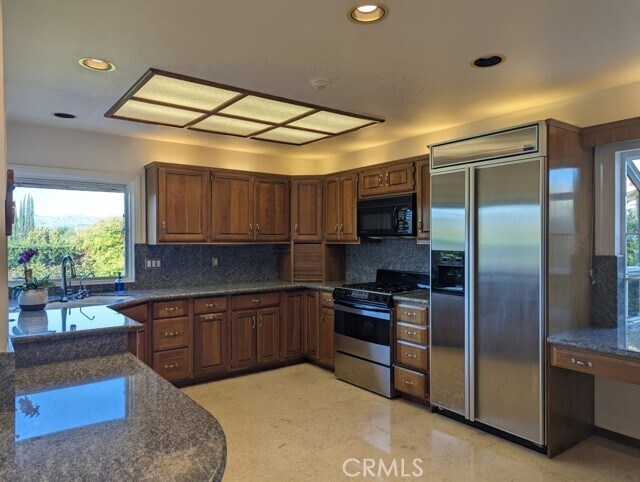 Building Photo - 1461 Flinton Ct