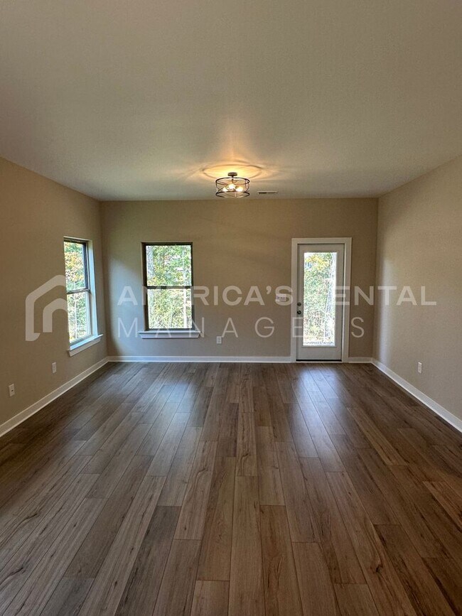 Building Photo - Home for Rent in Bessemer, AL!!! View with 48 Hours Notice!