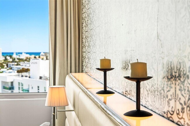 Building Photo - 1100 West Ave