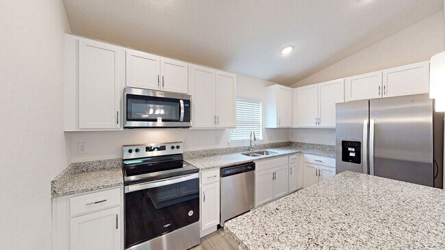 Building Photo - ***BEAUTIFUL 3/2 HOME IN PALM COAST