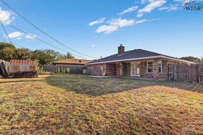 Building Photo - 1 McNabb Cir