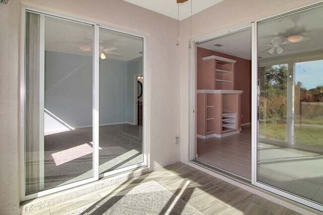 Building Photo - Pelican Pointe Annual Villa for Rent