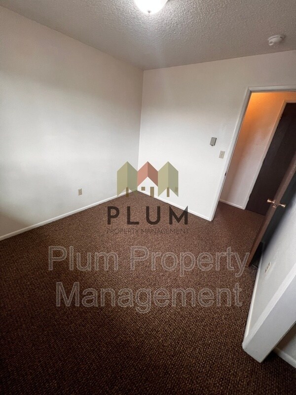 Building Photo - 1824 Phillips St