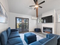 Building Photo - 4711 Red Tail Dr